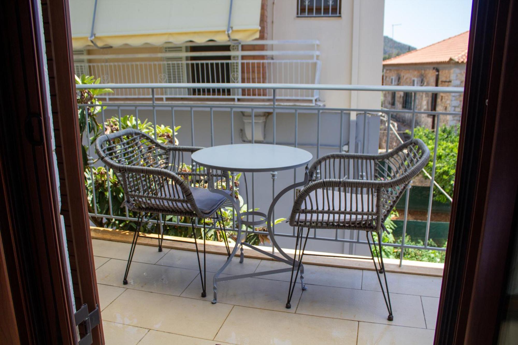 Kritamos Apartments Kardamyli Dış mekan fotoğraf