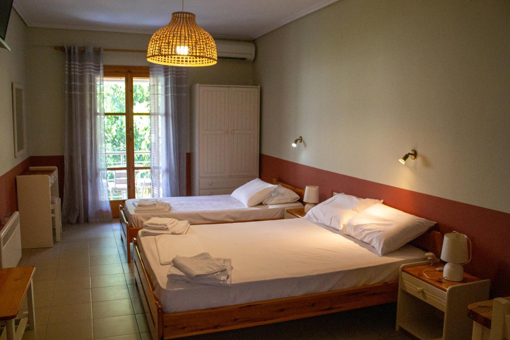 Kritamos Apartments Kardamyli Dış mekan fotoğraf